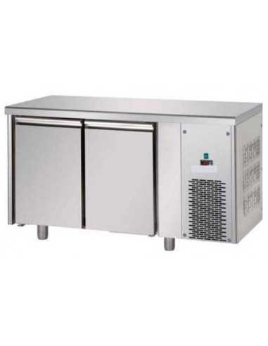 Refrigerated table with 2 doors - Temperature...