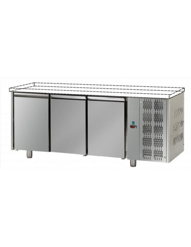 Mesa refrigerada - Sin suelo - N. 3 puertas - cm 215 x 80 x 80/87 h