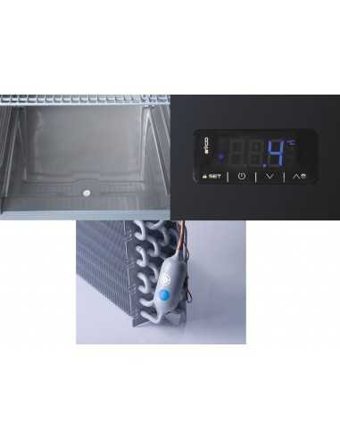 Freezer cabinet negative temperature  -...