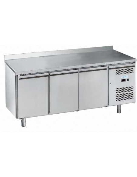 Tabla refrigerada - N. 3 puertas - cm 202 x 80 x 95 h Tabla refrigerada - N. 3 puertas - cm 202 x 80 x 95 h