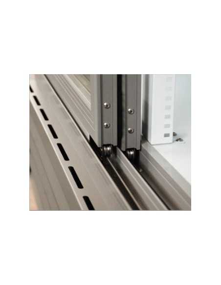 Vetrina refrigerata colore nero con cassonetto luminoso – Capacità 1057 litri – 2 porte scorrevoli – 133 x 70 x 202,3 cm