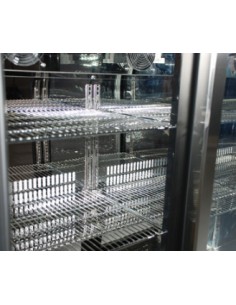 Vetrina retrobanco refrigerata 2 porte – Capacità 202... 2