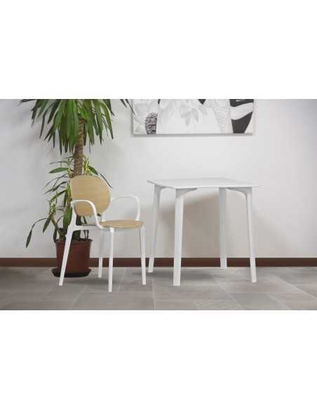 Mesa exterior - Estructura y tapa en polipropileno - Dimensiones cm 70 x 70 x 74 h