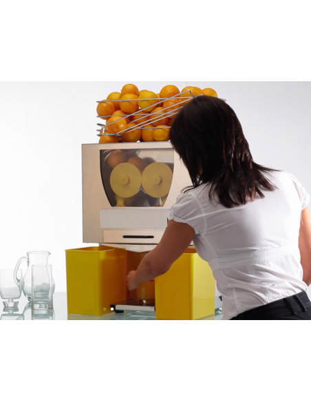 Manual Juicer 4 kg approx. 25 fruits per minute Manual Juicer 4 kg approx. 25 fruits per minute