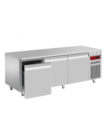 Mesa refrigerada - Cassetti n.3 x GN1/2 + GN1/3 - cm 160 x 60 x 64.5/70.5 h