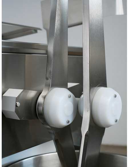 Impastatrice braccia tuffanti - Capacità kg 5/48 - cm 69.15 x 97.3 x 142.4 (172)h