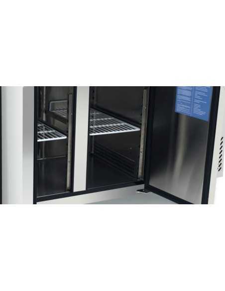 Mesa refrigerada 2 puertas - Tropicalizada - cm 136 x 70 x 85 h Mesa refrigerada 2 puertas - Tropicalizada - cm 136 x 70 x 85 h
