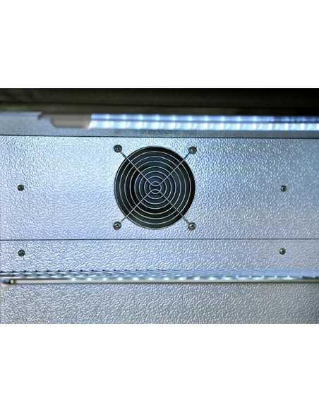 Vetrina espositiva refrigerata - Capacità Lt 320 - 3 porte - cm 135 x 52 x 90h