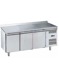 Mesa refrigerada con 3 puertas y salpicadero - cm 179,5 x 70 x 85/95 h 2