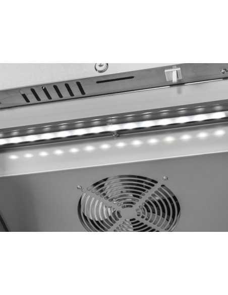 Armario refrigerado temperatura -2°/ +8°C - Capacidad 546 lt - cm 70 x 82,3 x 204,5 h