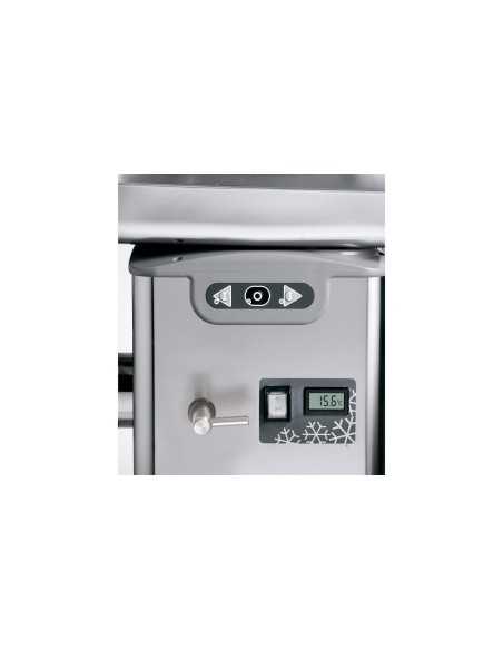 Tritacarne refrigerato da 300 kg all'ora - Monofase Tritacarne refrigerato da 300 kg all'ora - Monofase