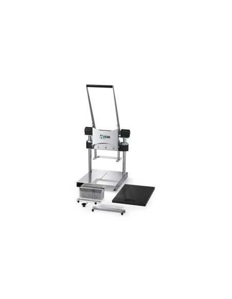 Manual tenderizer with 32 blades - 30x45 cm top Manual tenderizer with 32 blades - 30x45 cm top