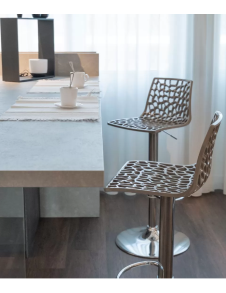 Sgabello in policarbonato - Dimensioni cm 45 x 45 x 82/102 h