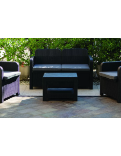 Set in rattan - Due poltrone - Divano 2 posti - Tavolo cm... 2