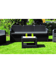 Set in rattan - Due poltrone - Divano 3 posti - Tavolo cm... 2