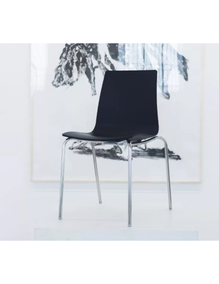 Sillón de polipropileno mate - Dimensiones cm 48 x 52.5 x 82.5 h