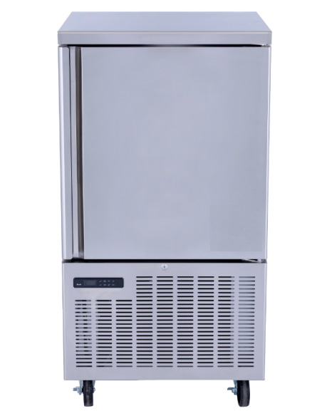 Blast chiller - N.10 x GN 1/1 or cm 60x 40 - cm 75 x 83 x 143.5 h Blast chiller - N.10 x GN 1/1 or cm 60x 40 - cm 75 x 83 x 143.5 h