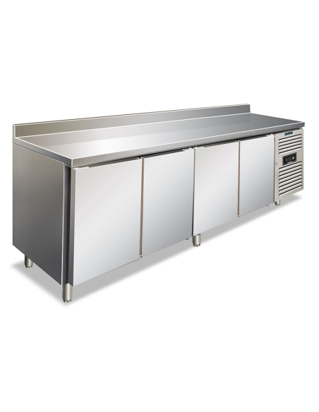 Tavolo refrigerato 4 porte - Alzatina - Ventilato - cm 223 x 70 x 96 h Tavolo refrigerato 4 porte - Alzatina - Ventilato - cm 223 x 70 x 96 h