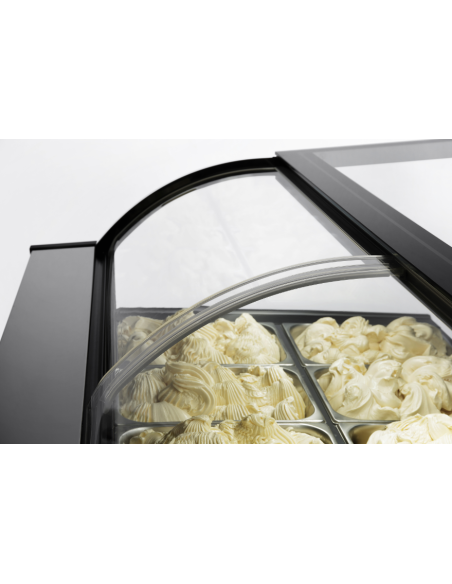 Ice cream display case - Ventilated - Dimensions cm 212.5 x 105.5 x 115.1 h
