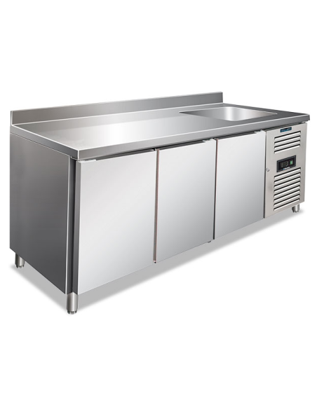 Mesa refrigerada 3 puertas - Fregadero - cm 202 x 70 x 96 h Mesa refrigerada 3 puertas - Fregadero - cm 202 x 70 x 96 h