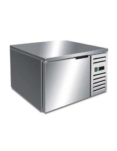 Blast chiller 3 pans GN 2/3 ( cm 35.4 x 32.5 ) - Cm 66 x 65 x 43 h