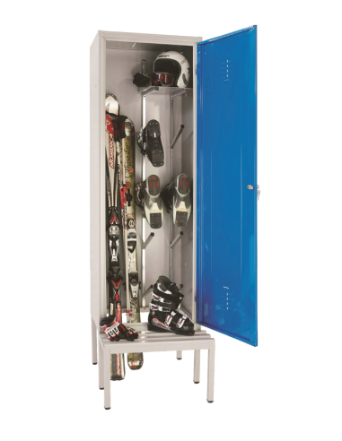Ski locker - Capacity storage for No. 4 people...