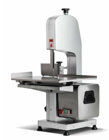 Complete Butchery Kit with Refrigerated Meat...