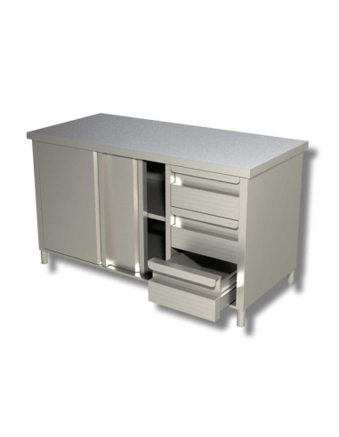 400 L fridge, 5 GN2/3 oven with stand, 4-burner...