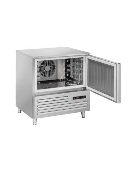 Cuocipasta gas 13 L con cesti, fry top, 6 fuochi gas, abbattitore, lavamani, forno gas, tavolo frigo 178 cm, frigg. gas 8+8 L