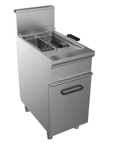 1400 L fridge, griddle, fryer 8+8 L, sink, 6...