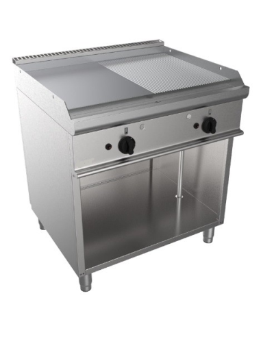 Frigo 1400 L, fry top, frigg. 8+8 L, lavamani,...