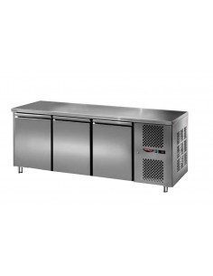 Refrigerated table with 3 doors - Temperature +0° +10°C -...