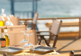 Essential Professional Kitchen Equipment for Beach Restaurants: Summer Season Guide
